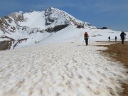 60 Distese di neve con strisciate colorate di sabbia sahariana con vista in Arera
